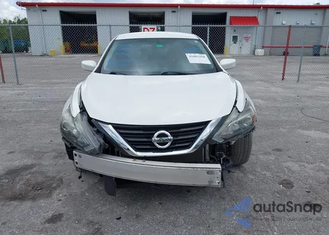 2017 Nissan Altima 2.5 Sr z USA, uszkodzony, nr VIN 1N4AL3AP4HC158673
